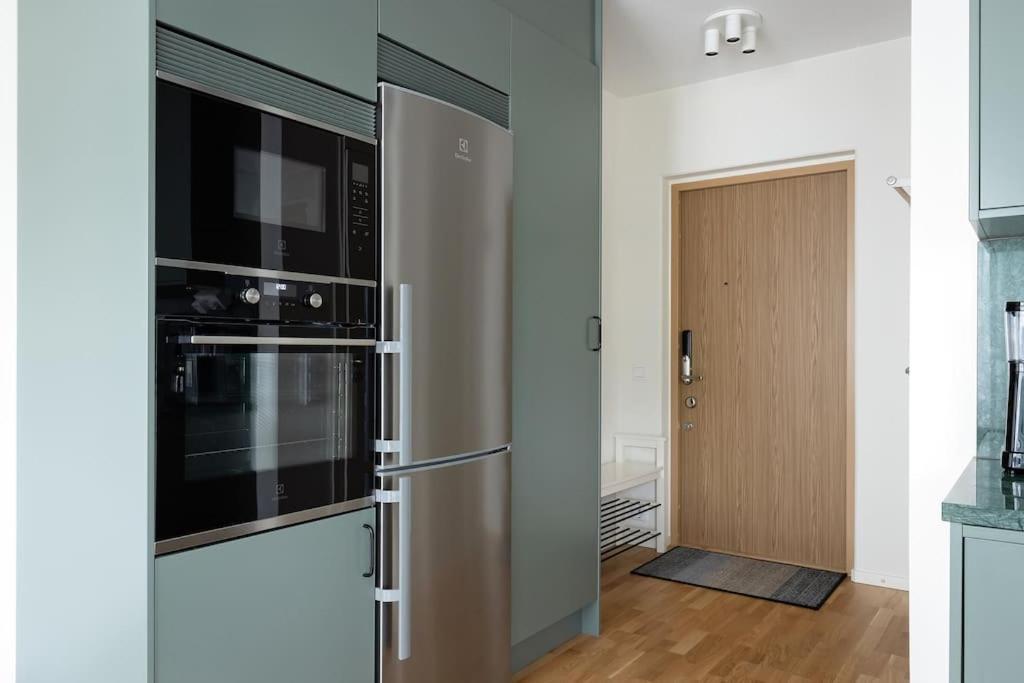 Апартаменти Modern Elegance I Hagastaden Стокгольм Екстер'єр фото